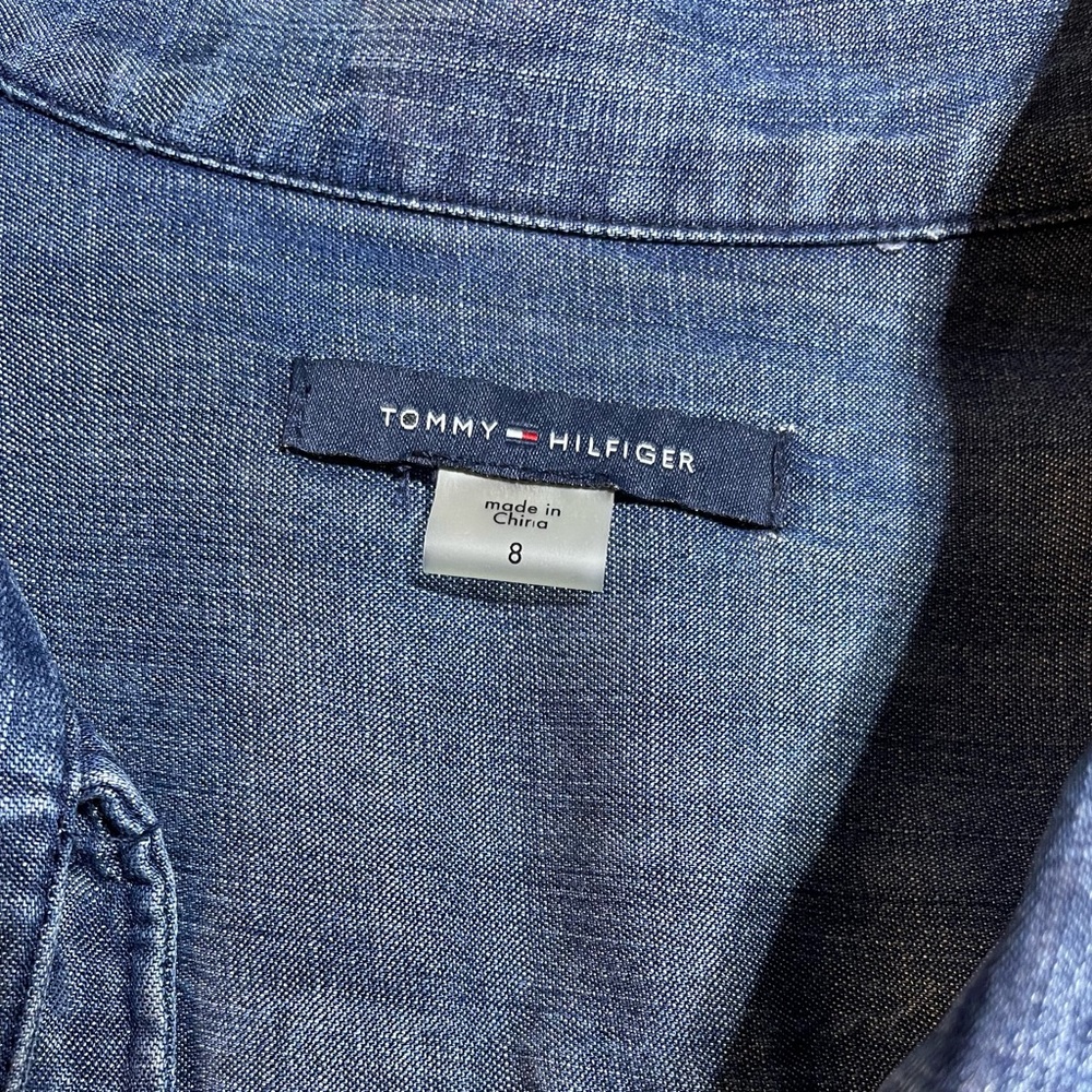 #0138 NWOT Tommy Hilfiger Never Worn Denim Button Down Dress w/ Tie at Top-8 - Picture 7 of 9